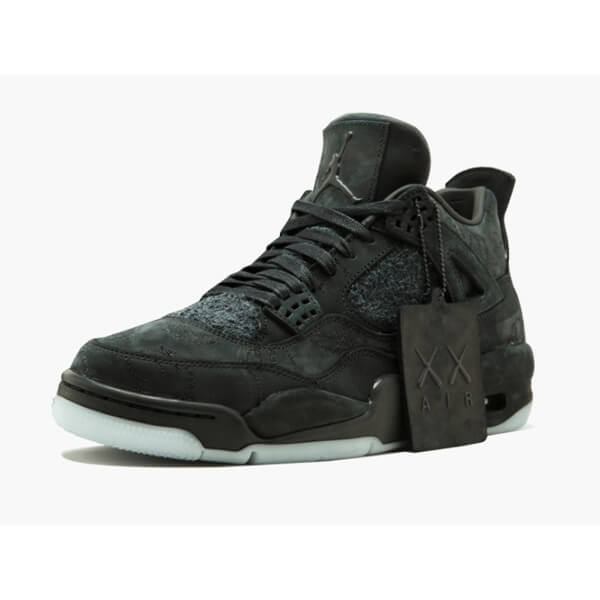 入手困難！ナイキ  スーパーコピー ジョーダンxカウズ コラボ AIR JORDAN 4 930155-001