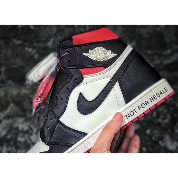 追跡有配送！ナイキ コピー AIR JORDAN 1 "NOT FOR RESALE" 861428 106