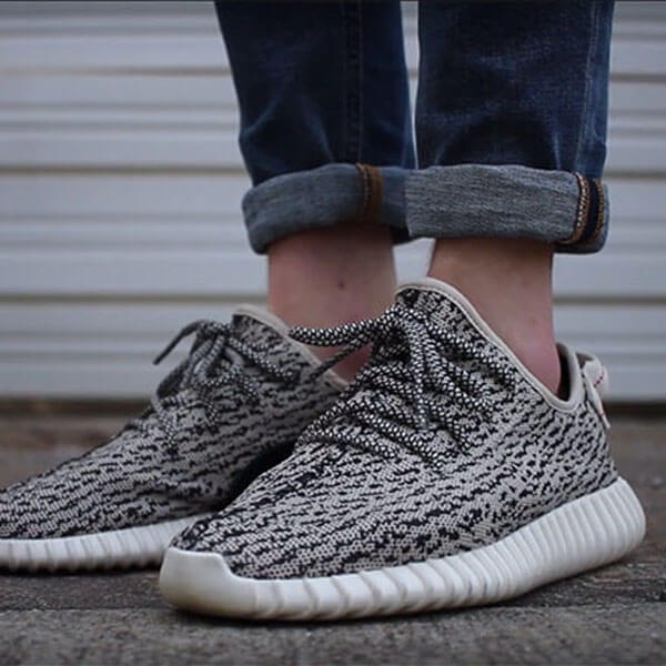 アディダス Yeezy Boost 350 Turtledove イージーブースト350 AQ4832