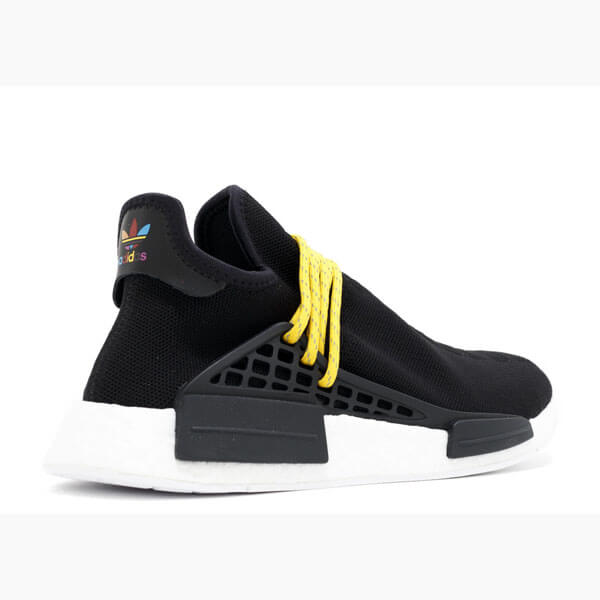 【アディダス】超限定☆ PW HUMAN RACE NMD "PHARRELL" 多色1106a33