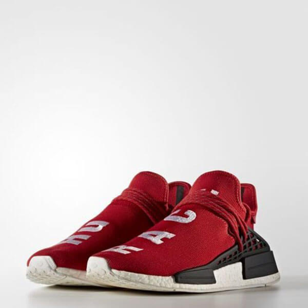 【アディダス】超限定☆ PW HUMAN RACE NMD "PHARRELL" 多色1106a33