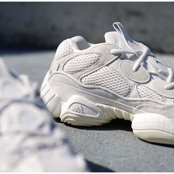 入手困難激レア!Yeezy Boost 500 Bone White　イージーブースト1106a8