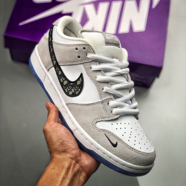 ディオール ナイキ パロディ コラボ ディオール SB Dunk Low Pro BQ6817