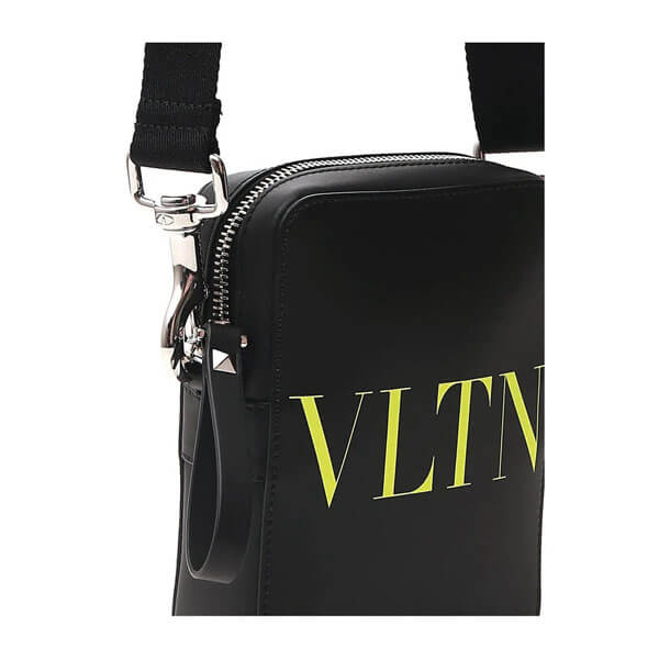 ヴァレンティノコピー ∞ VLTN ロゴ レザー ミニショルダーバッグ UY2B0943FQK