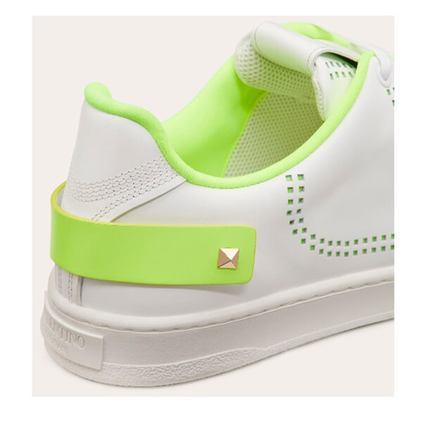 ◆ヴァレンティノ スニーカー コピー◆BACKNET VLOGO NEON SNEAKER◆Vロゴ◆H6129a00CR06