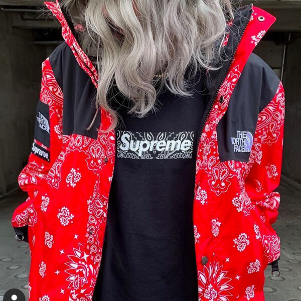 シュプリームボックスロゴパーカー偽物 シュプリーム バンダナBandana Box Logo Bogo20E21C8