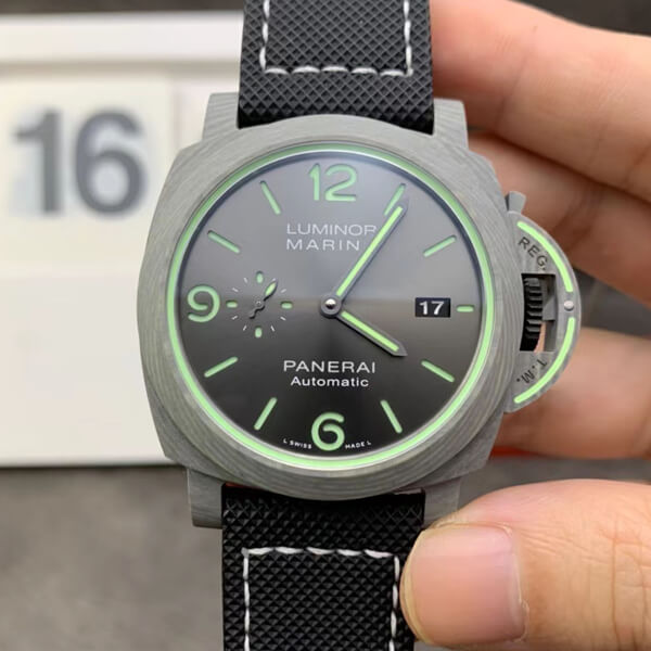 2024年 パネライ新作 コピー ルミノール マリーナ 44mm トリロジーPAM01119