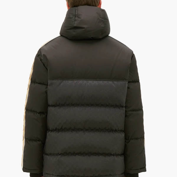 注目◇GG ジャカード Down Jacket◇グッチスーパーコピー ダウン ブラック21030412