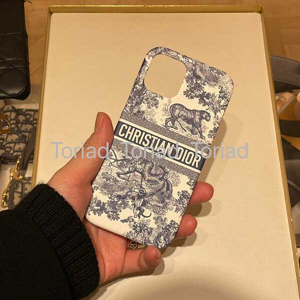 【すぐ届く】ディオール トワル ドゥ ジュイ★iPhone12/12 Pro用ケース S8045VSTJ_M956