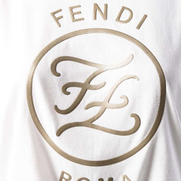 フェンディ - FF KARLIGRAPHY T-SHIRT /FF ロゴプリントTシャツ偽物 FAF073 AA4G F0GMF