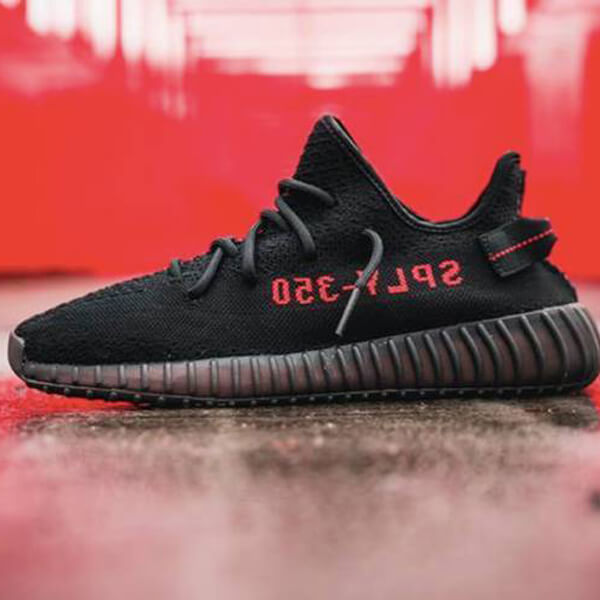 【アディダス】偽物 激レア Kanye West コラボ Yeezy Boost 350 V2 Bred 21033104