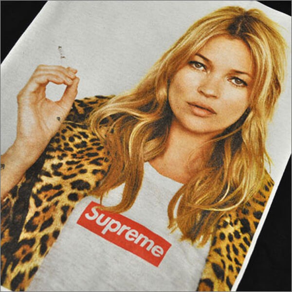 シュプリーム Tシャツ 偽物 SS12 KATE MOSS TEE 黒 （シュプリームステッカー付き） 21060969