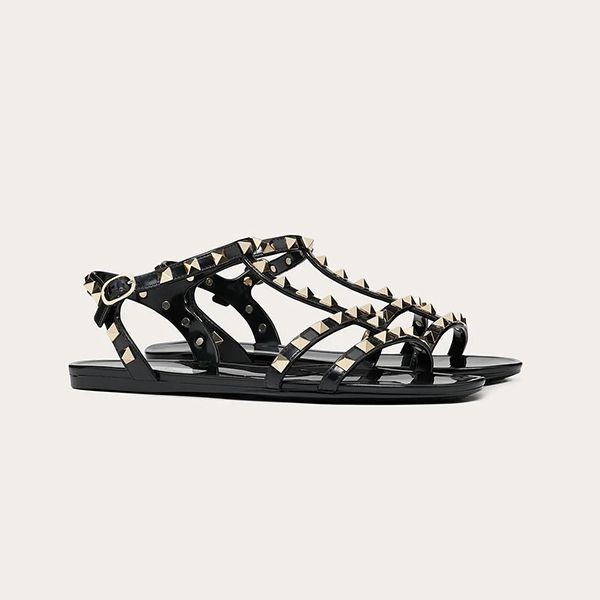 ヴァレンティノ サンダル 偽物★ROCKSTUD FLAT RUBBER SANDAL サンダル 0H38-PVS-P45