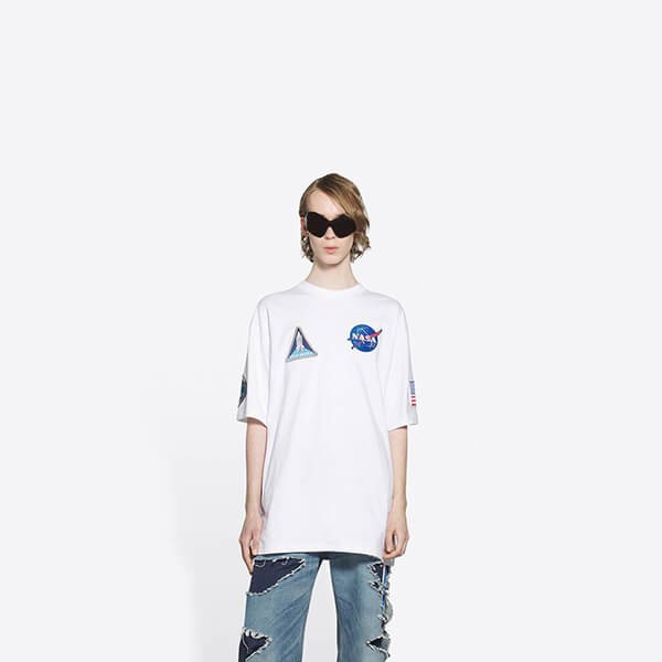 限定コラボ♪【バレンシアガ Tシャツ コピー】× NASA スペース ロゴTシャツ 21062520