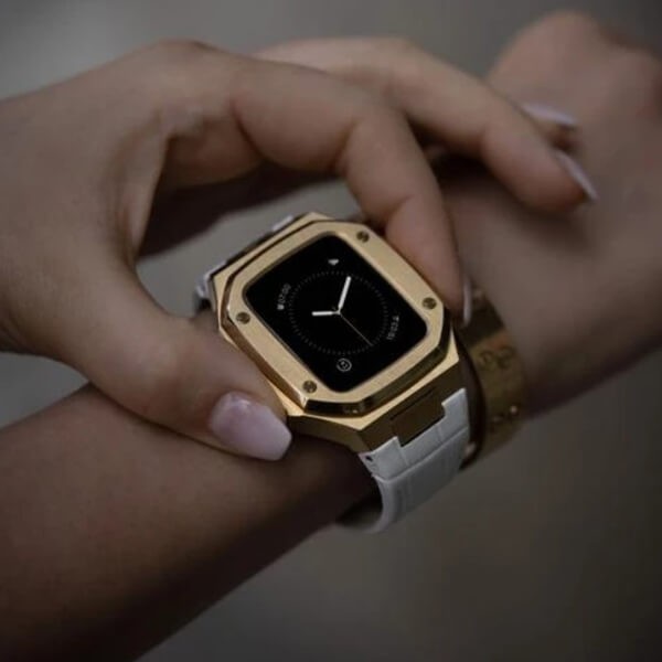 ゴールデンコンセプト 偽物 Apple Watch Case - CL40 - Gold 4色 21071914