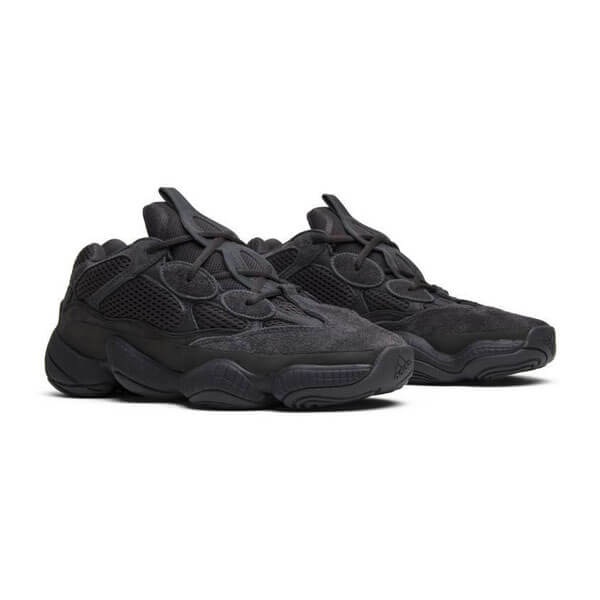 人気話題！【アディダス x Kanye West】 Yeezy 500 Utility Black F36640