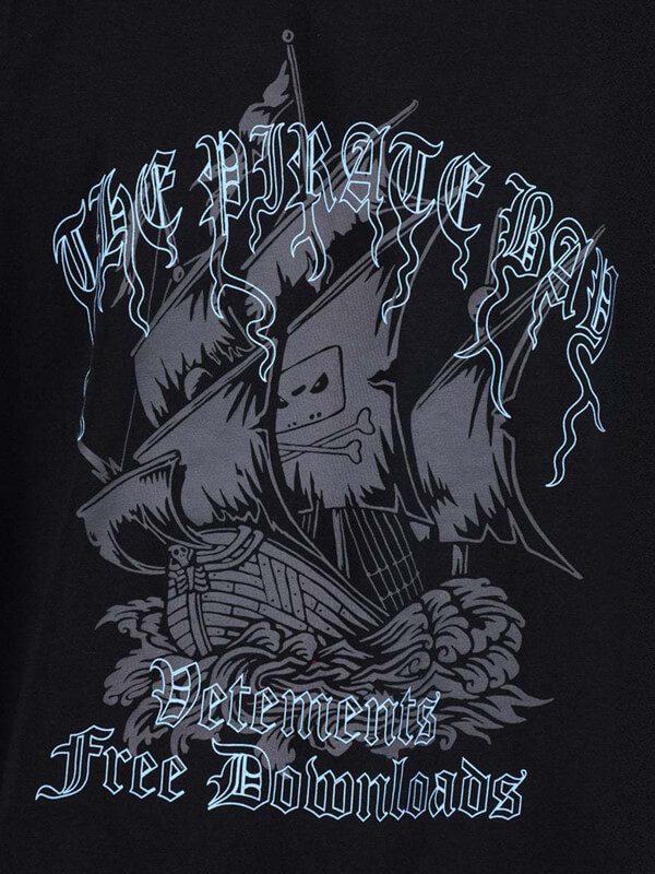 ヴェトモンスーパーコピー（ヴェトモン）The Pirate Bay T-Shirt201116B14809104