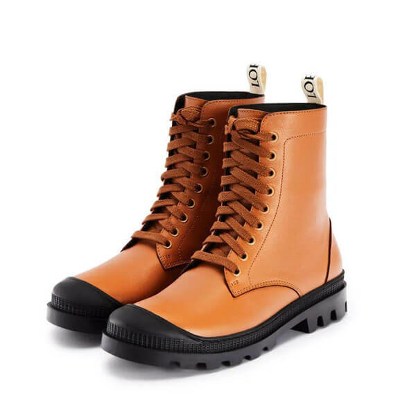 【ロエベ】 Combat boot in calfskin　コピー コンバット ブーツ２色 L815285X14