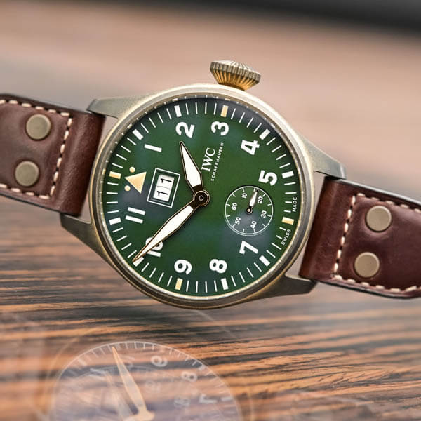 2024新作 IWC　パイロット・ウォッチ・クロノグラフ・トップガン “SFTI”スーパーコピー IW389104