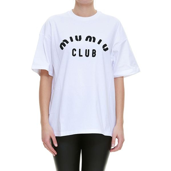 【関送込】ミュウミュウ CLUB LOGO Tシャツ コピーオーバーサイズ 刺繍ロゴ MJN3561QHTF0009